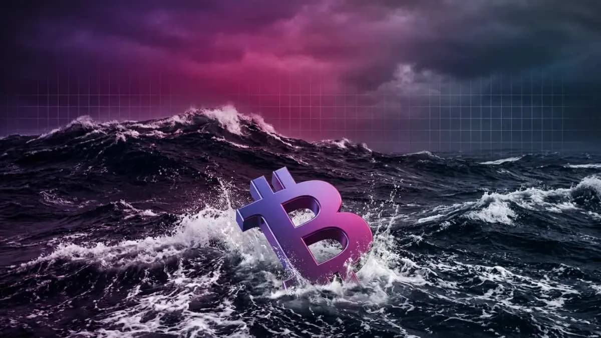 ضربات إيران للكويت وتوترات هرمز تشعل التصفية