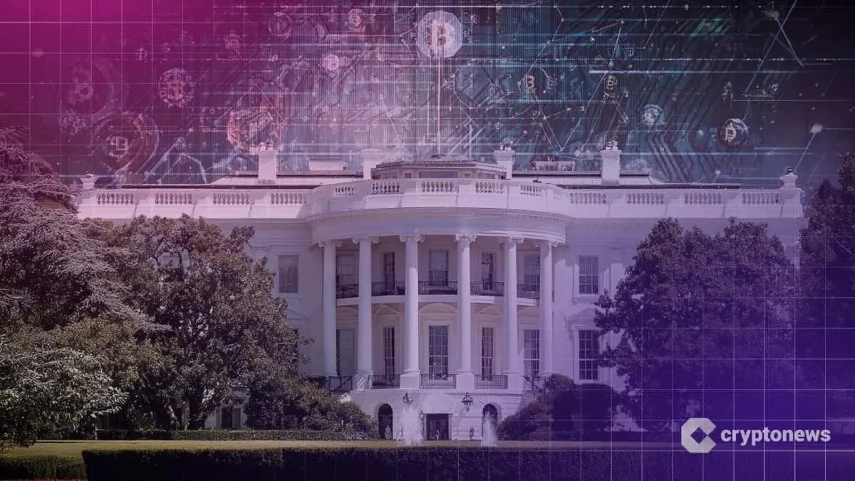 سكوت بيسنت يدفع بقانون CLARITY بحلول 2026 ويتمهل في احتياطي البيتكوين