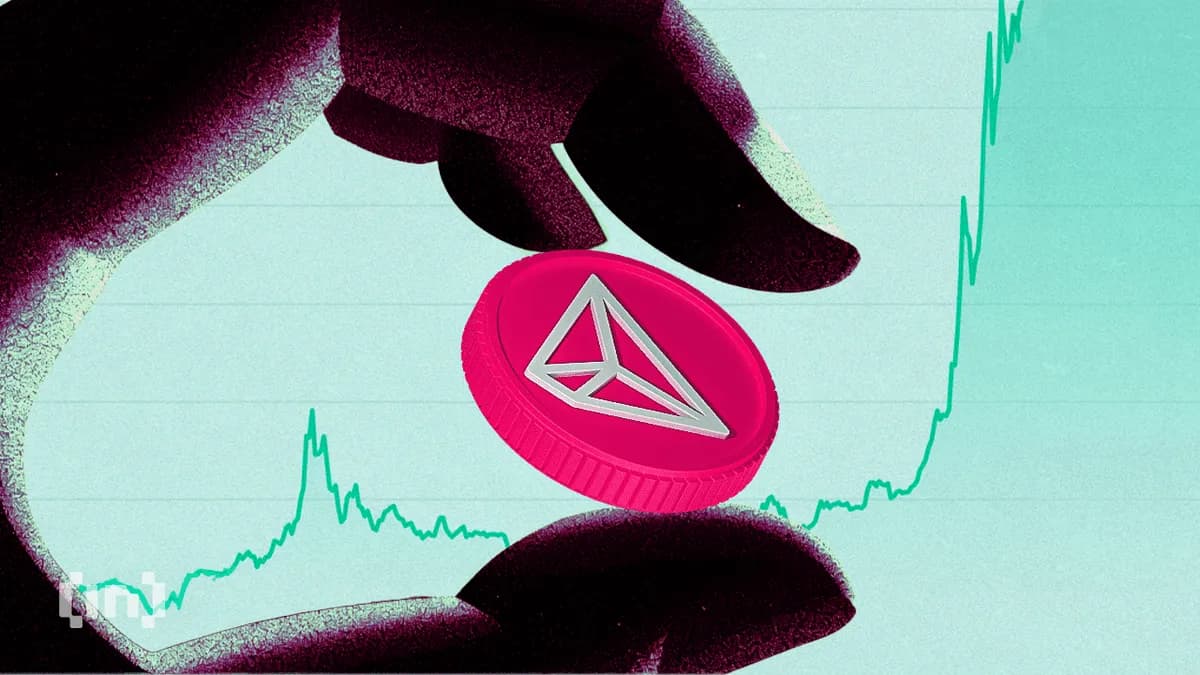 عملة TRX الخاصة بـ Tron منخفضة بنسبة 25% فقط من أعلى مستوى تاريخي بينما يتراجع البيتكوين